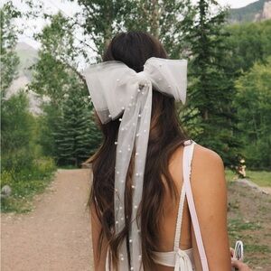Bridal White Bow Hair Accessory